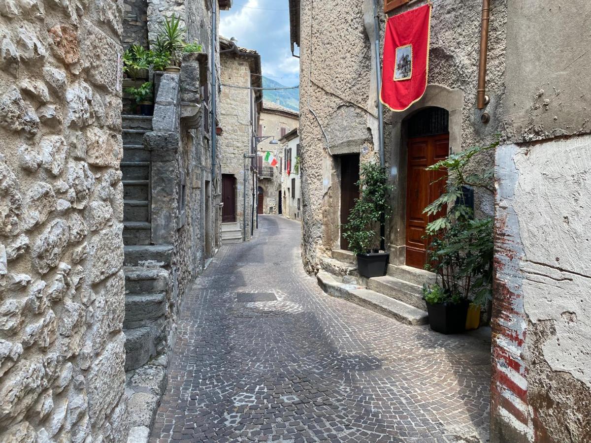 B&B Vico Suites Vico nel Lazio Eksteriør billede