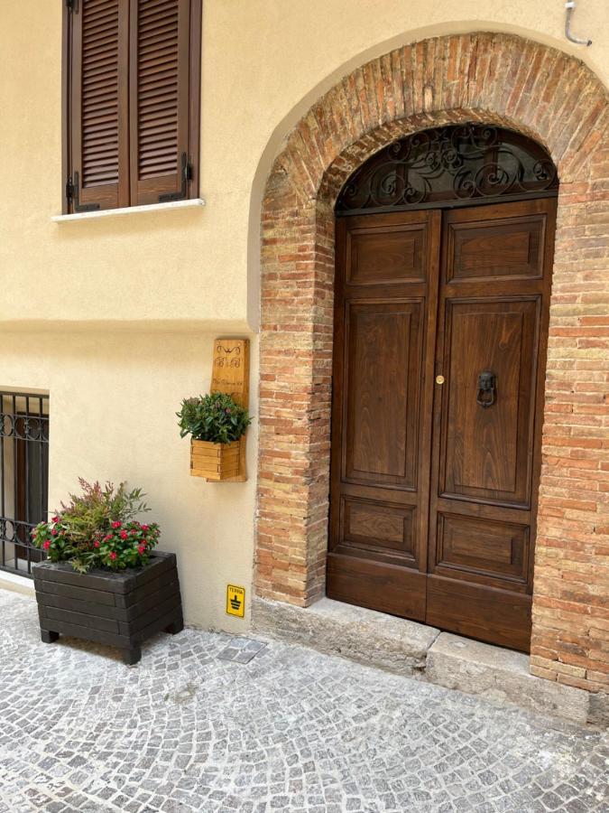 B&B Vico Suites Vico nel Lazio Eksteriør billede